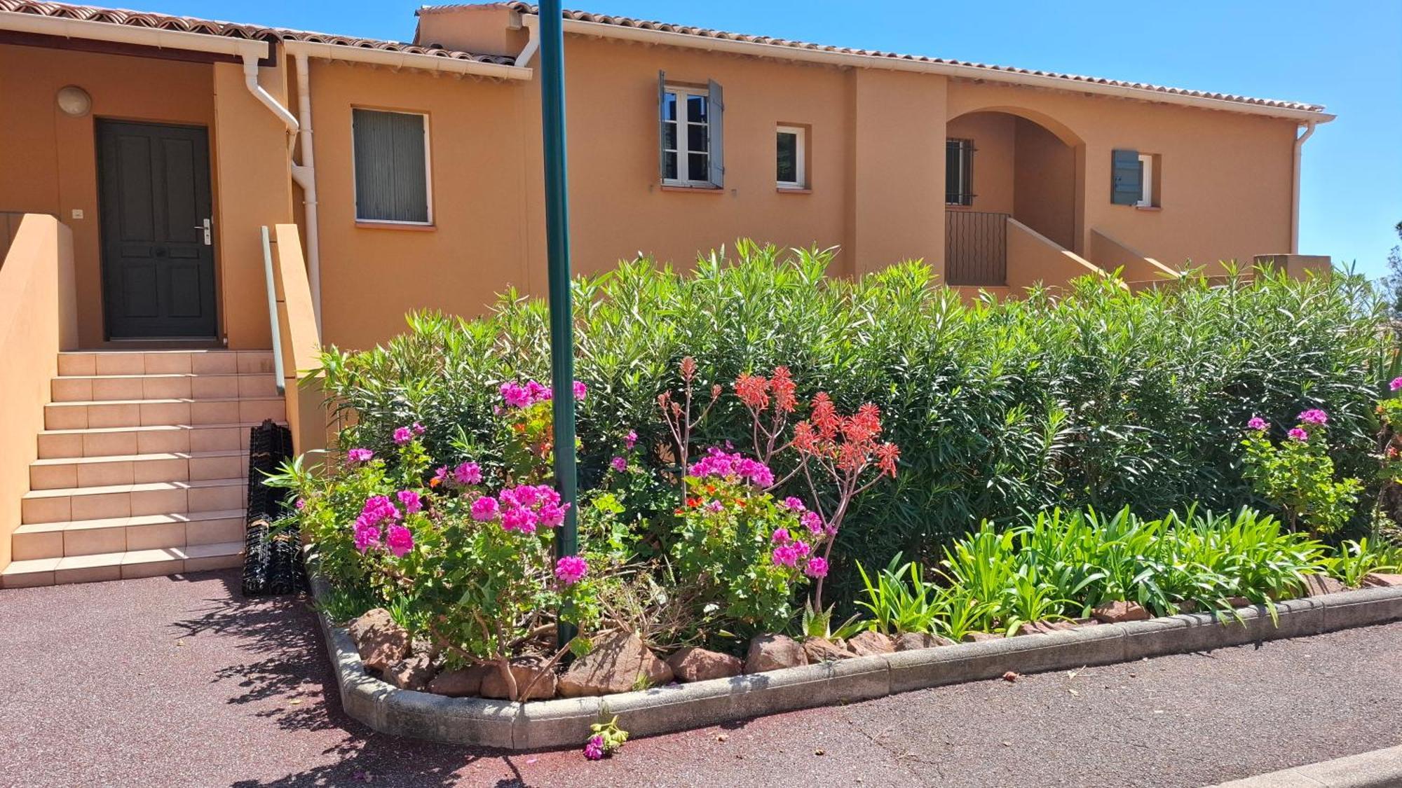 Rochemarine Panoramic Daire Théoule-sur-Mer Dış mekan fotoğraf